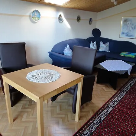 Landhaus Stummer * 巴特比恩巴赫
